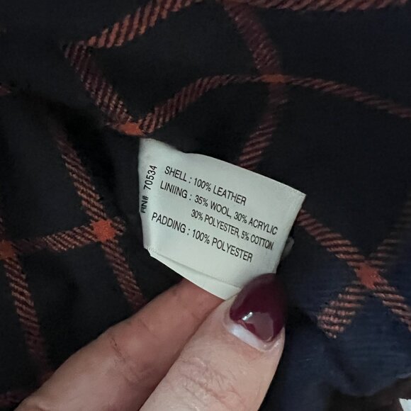 NWOT Men's Orvis Suede Padded Vest - Picture 7 of 8